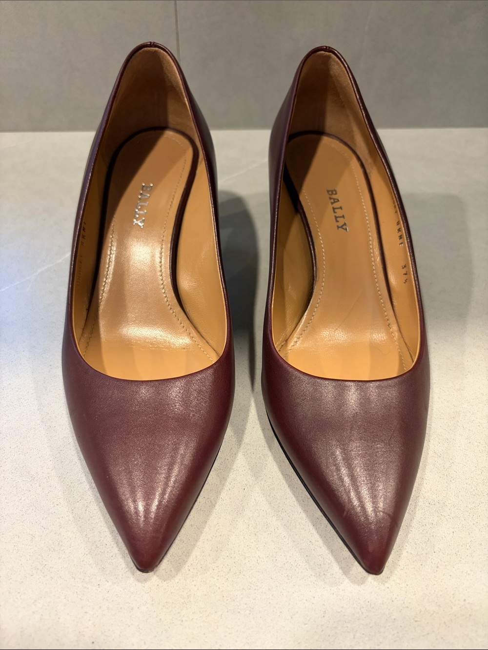 Vintage Bally Burgundy Pointed Leather Kitten Pumps